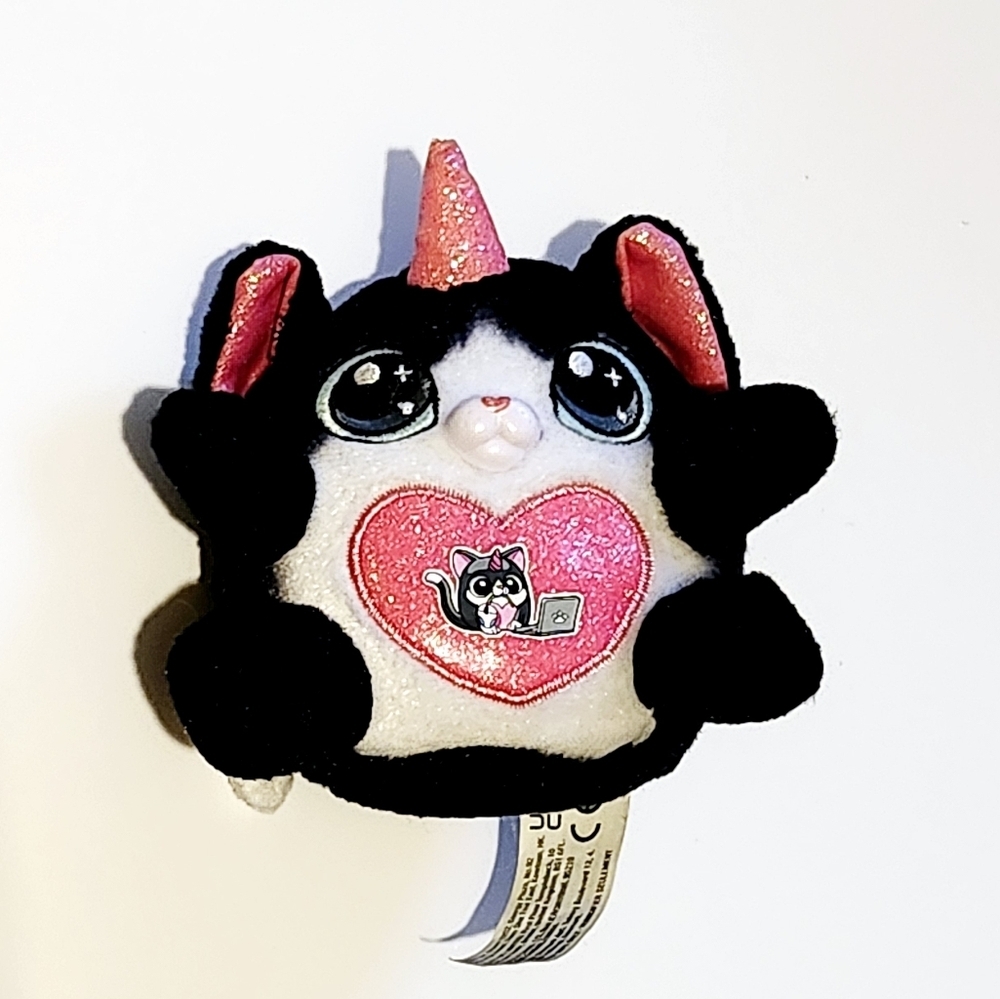 *4 for $20* Zuru Rainbocorns Kittycorn Surprise - Black Cat Plush Toy 4"